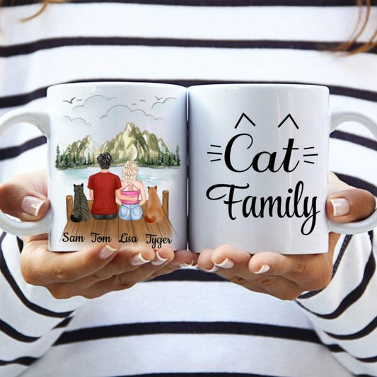 Kattenbaasjes Koppel met 2 Katten in het Bos - Cat Family ♥ - Gepersonaliseerde mok voor Kattenmama, Kattenouders, Katteneigenaar, Kattenbaasjes, Partner, Vriend, Vriendin, Vrouw, Man, Kitten